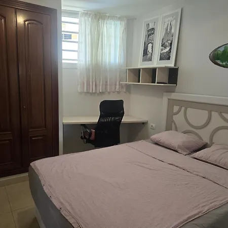 Playa Paraiso 2 Bedrooms With Ocean View Pool And Parking アデヘ